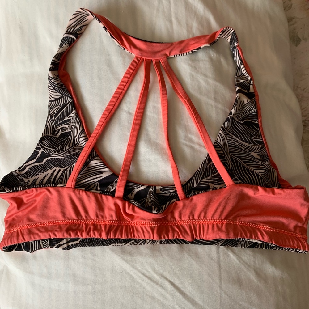 Bikini Top Size M/L - Picture 4 of 5